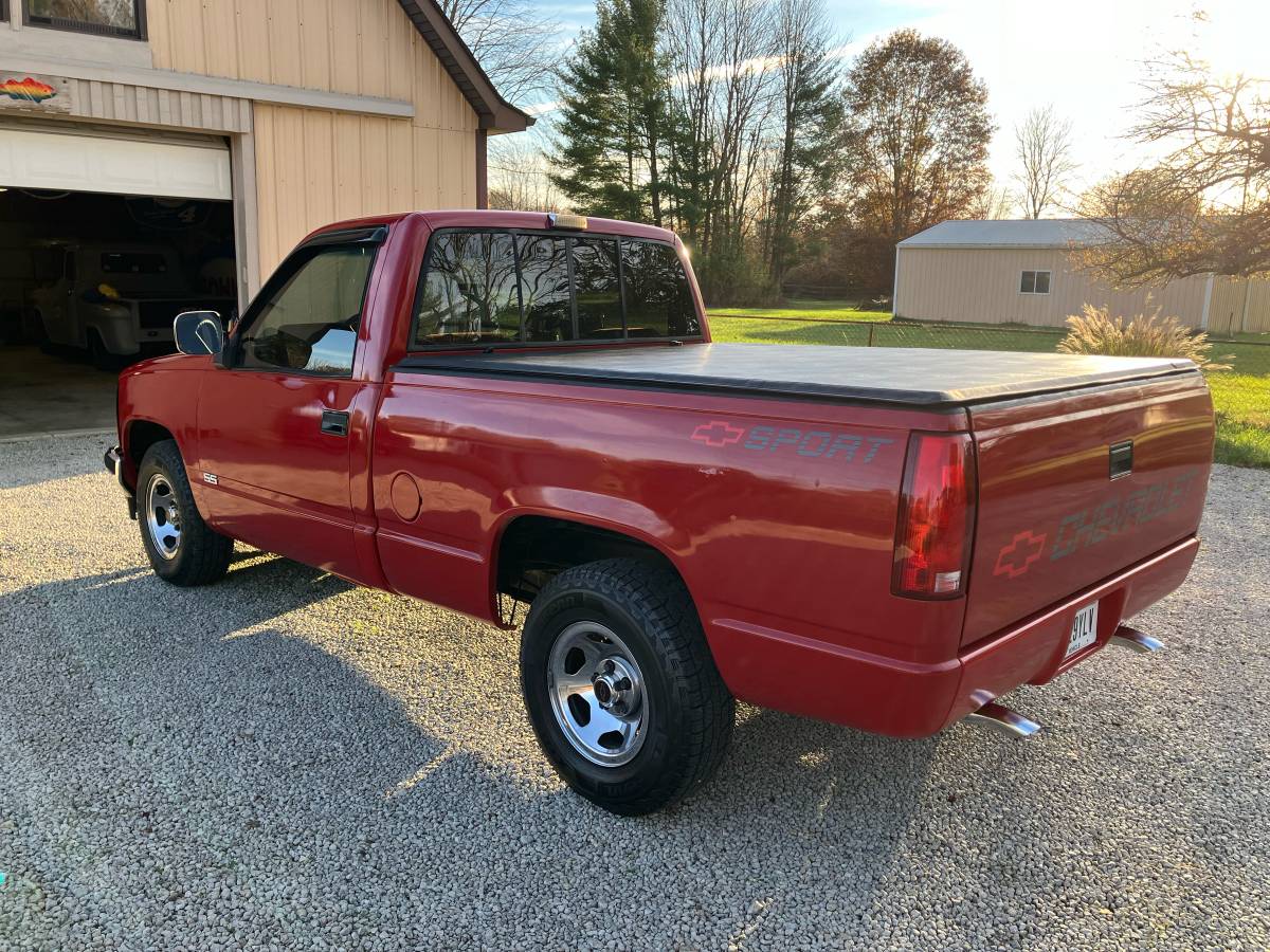 Chevrolet-Silverado-1500-1990-4