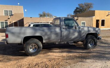 Chevrolet-Silverado-1500-4x4-1984