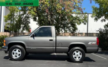 Chevrolet-Silverado-1500-4x4-regular-cab-short-bed-z71-v8-5.-1992-1