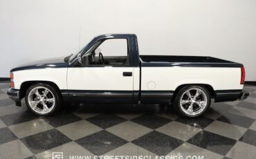 Chevrolet-Silverado-1500-Pickup-1988-2