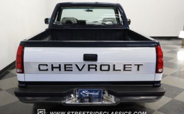 Chevrolet-Silverado-1500-Pickup-1988-8