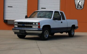 Chevrolet-Silverado-1500-Pickup-1989-4