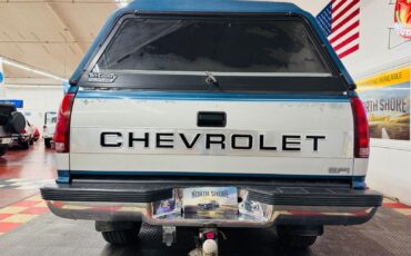 Chevrolet-Silverado-1500-Pickup-1990-15