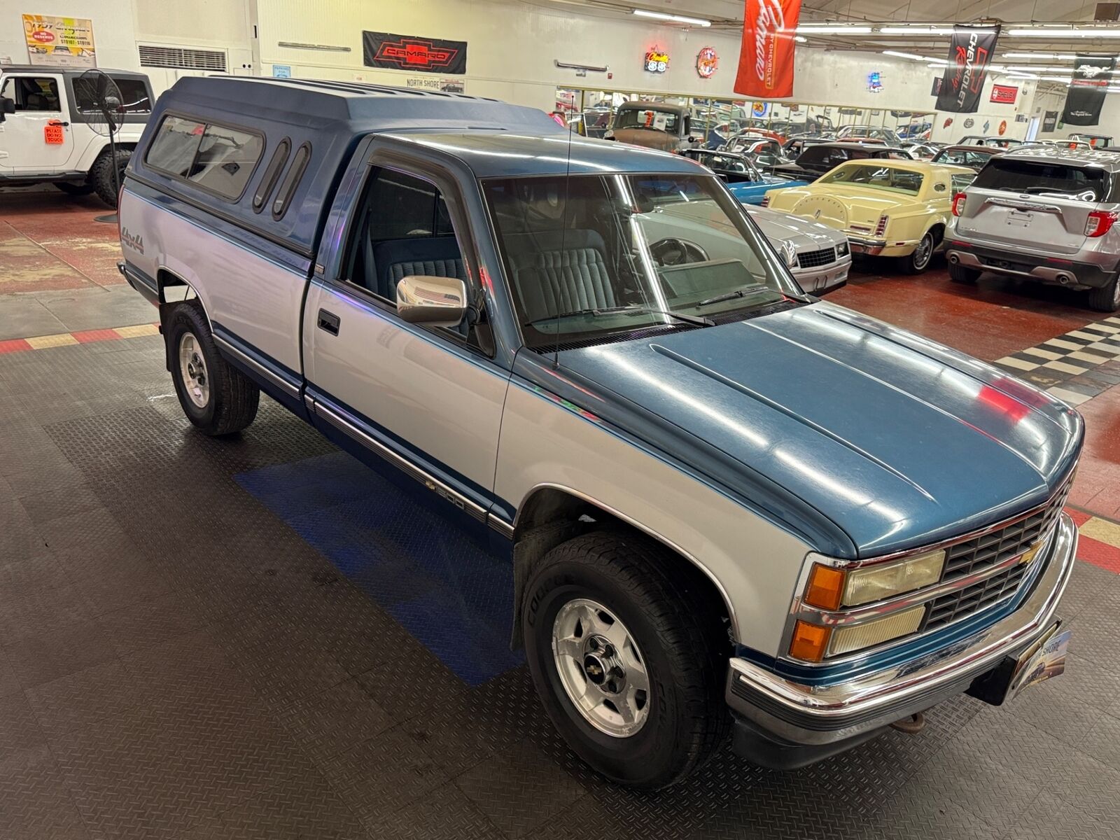 Chevrolet-Silverado-1500-Pickup-1990-26