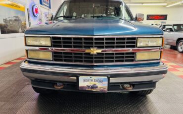 Chevrolet-Silverado-1500-Pickup-1990-6