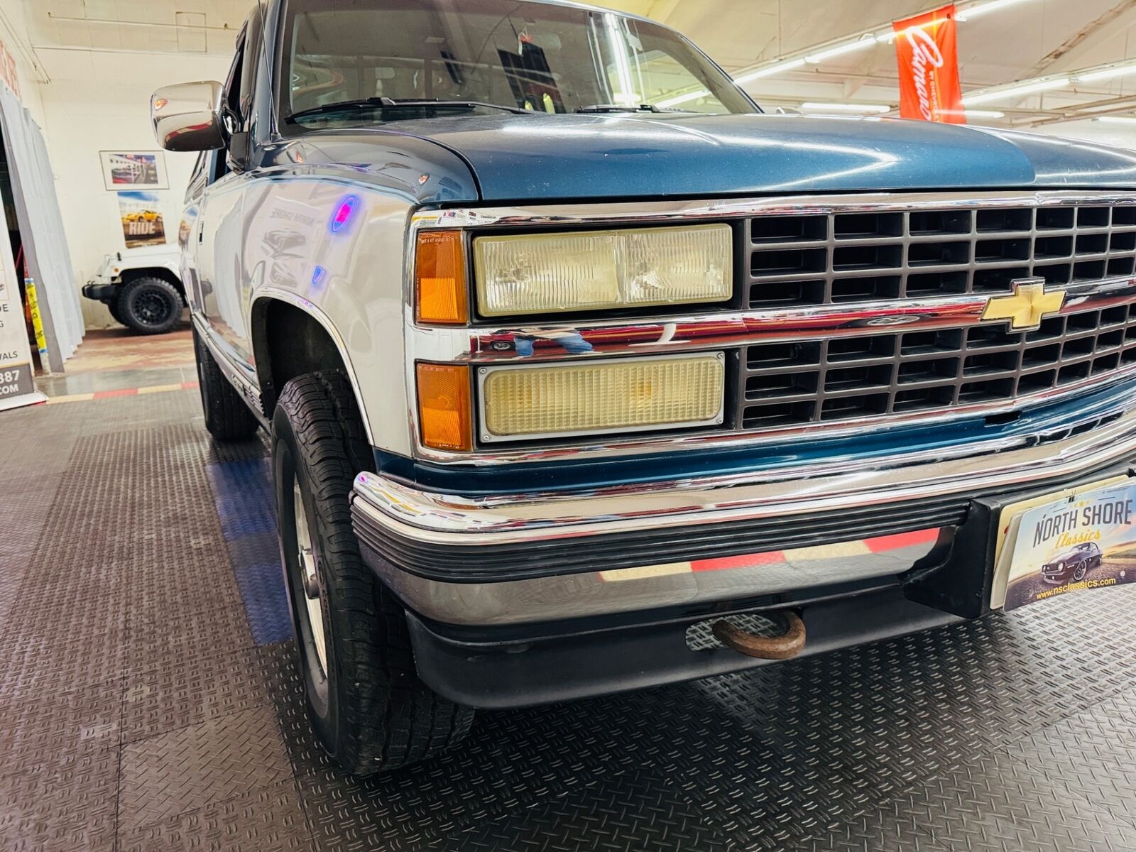 Chevrolet-Silverado-1500-Pickup-1990-7