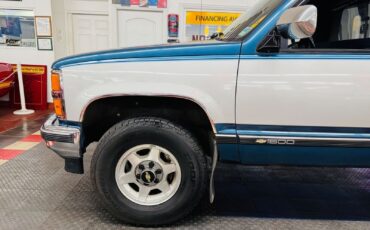 Chevrolet-Silverado-1500-Pickup-1990-9