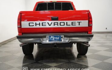 Chevrolet-Silverado-1500-Pickup-1992-9