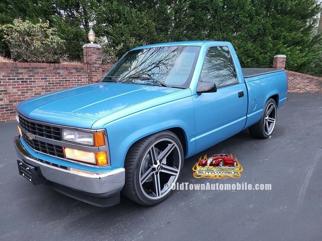 Chevrolet-Silverado-1500-Pickup-1993-3