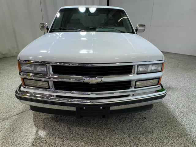 Chevrolet-Silverado-1500-Pickup-1994-1