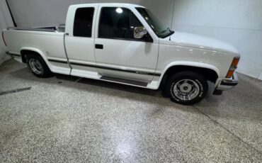 Chevrolet-Silverado-1500-Pickup-1994-2