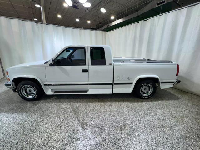 Chevrolet-Silverado-1500-Pickup-1994-5