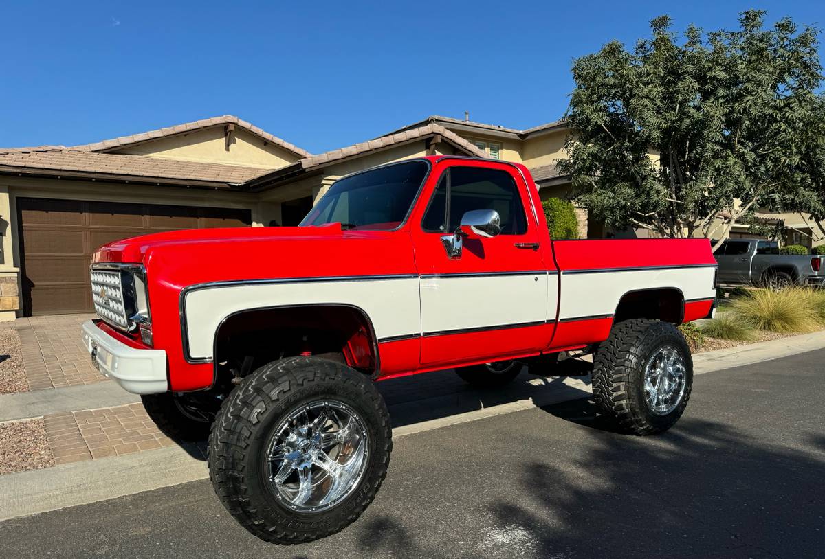 Chevrolet-Silverado-1976-1