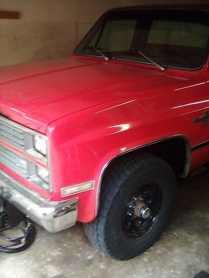 Chevrolet-Silverado-1984-13