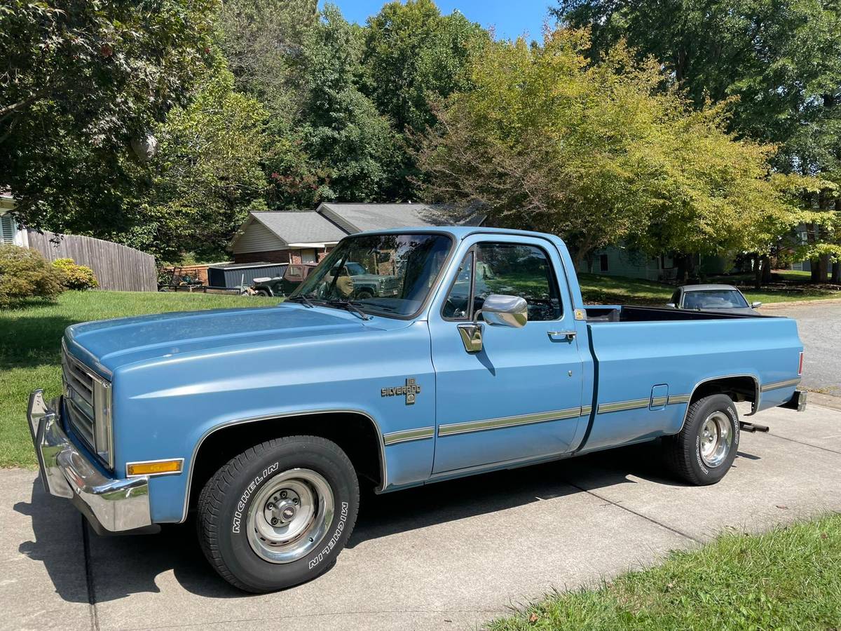 Chevrolet-Silverado-1987-14