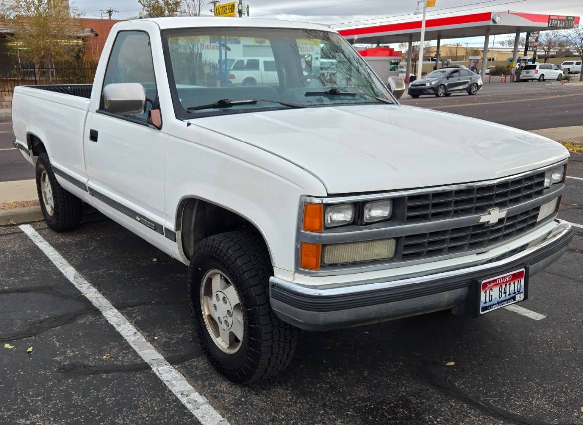 Chevrolet-Silverado-2500-4x4-1989-1