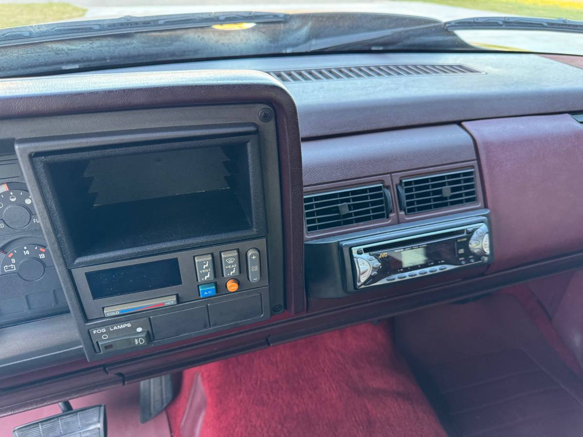 Chevrolet-Silverado-454-ss-1990-18