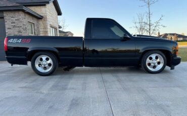 Chevrolet-Silverado-454-ss-1990