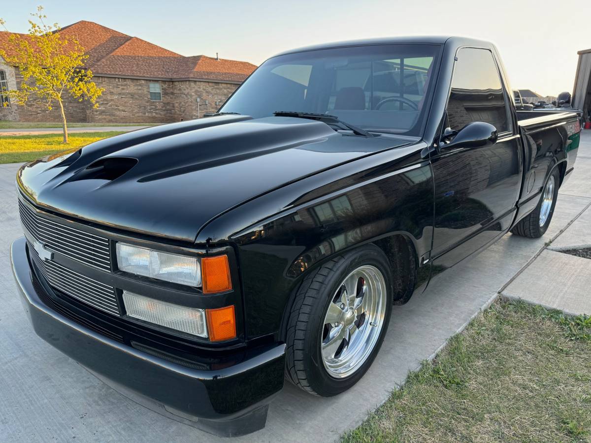 Chevrolet-Silverado-454-ss-1990-8