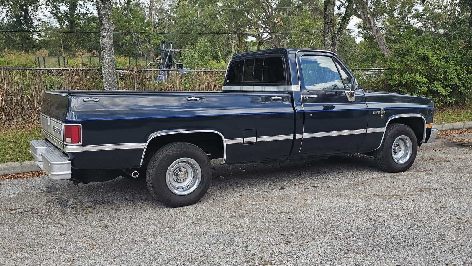 Chevrolet-Silverado-C10-1987-7