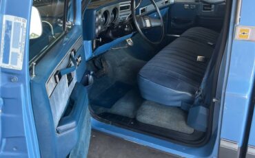 Chevrolet-Silverado-c10-short-bed-1986-13