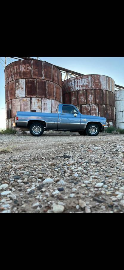 Chevrolet-Silverado-c10-short-bed-1986-3