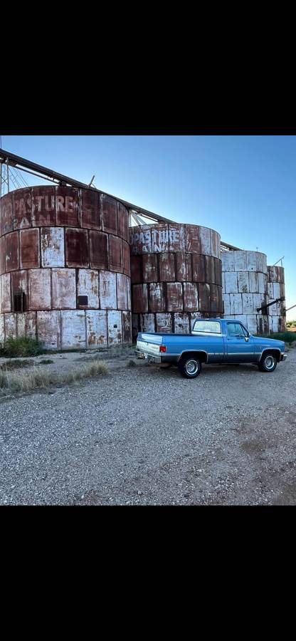 Chevrolet-Silverado-c10-short-bed-1986-4