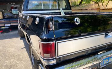 Chevrolet-Silverado-k10-diesel-1985-2