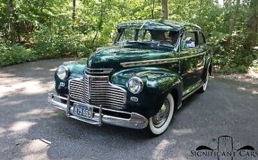 Chevrolet-Special-Deluxe-2-Dr-Town-Sedan-1941