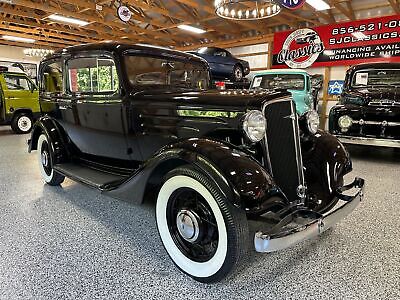 Chevrolet-Standard-Berline-1935-10