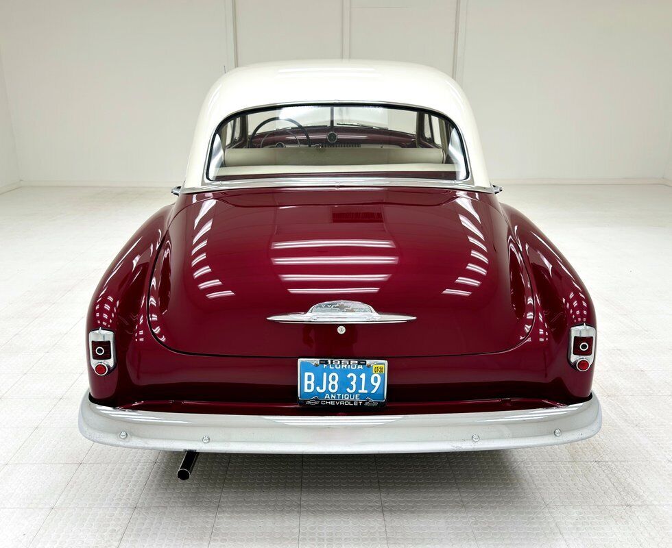 Chevrolet-Styleline-Deluxe-Berline-1952-3