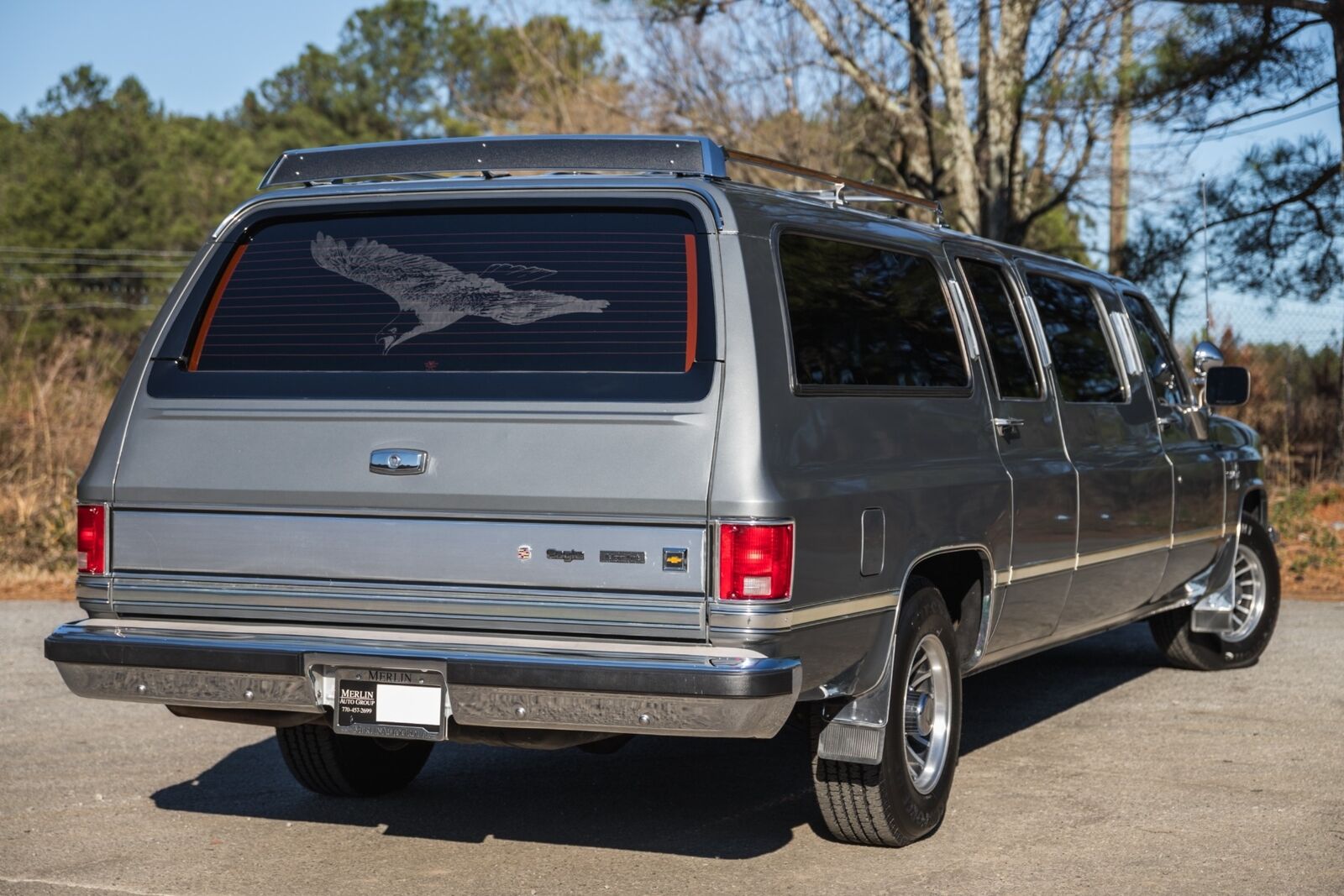 Chevrolet-Suburban-1988-7