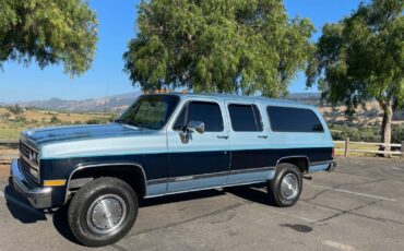 Chevrolet-Suburban-1989-35