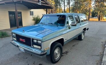 Chevrolet Suburban  1989