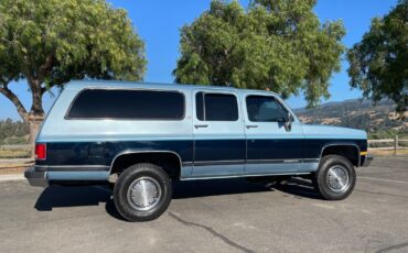 Chevrolet-Suburban-1989-38