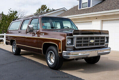 Chevrolet-Suburban-Pickup-1977-11