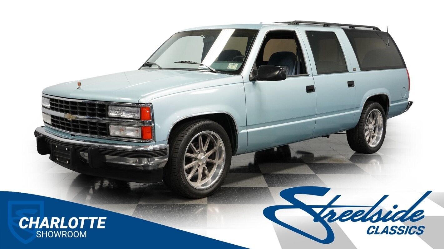 Chevrolet Suburban SUV 1992