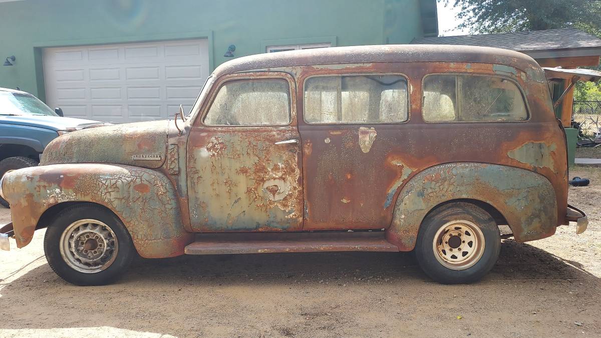 Chevrolet-Suburban-thriftmaster-1947-1