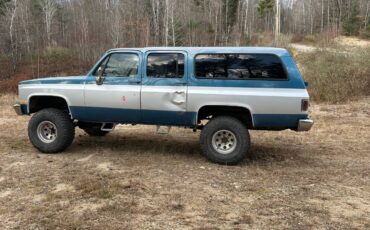 Chevrolet-Suburban-v10-1988-1