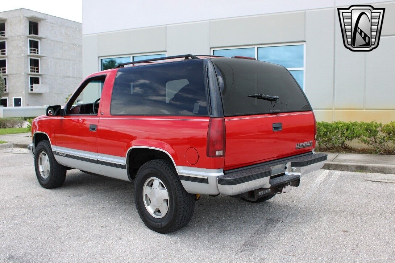 Chevrolet-Tahoe-Cabriolet-1995-5