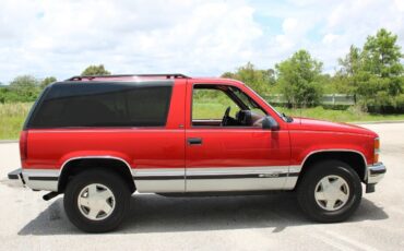 Chevrolet-Tahoe-Cabriolet-1995-8