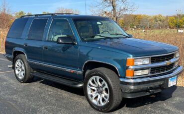 Chevrolet-Tahoe-SUV-1995-11