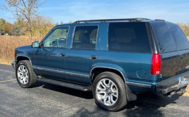 Chevrolet-Tahoe-SUV-1995-24