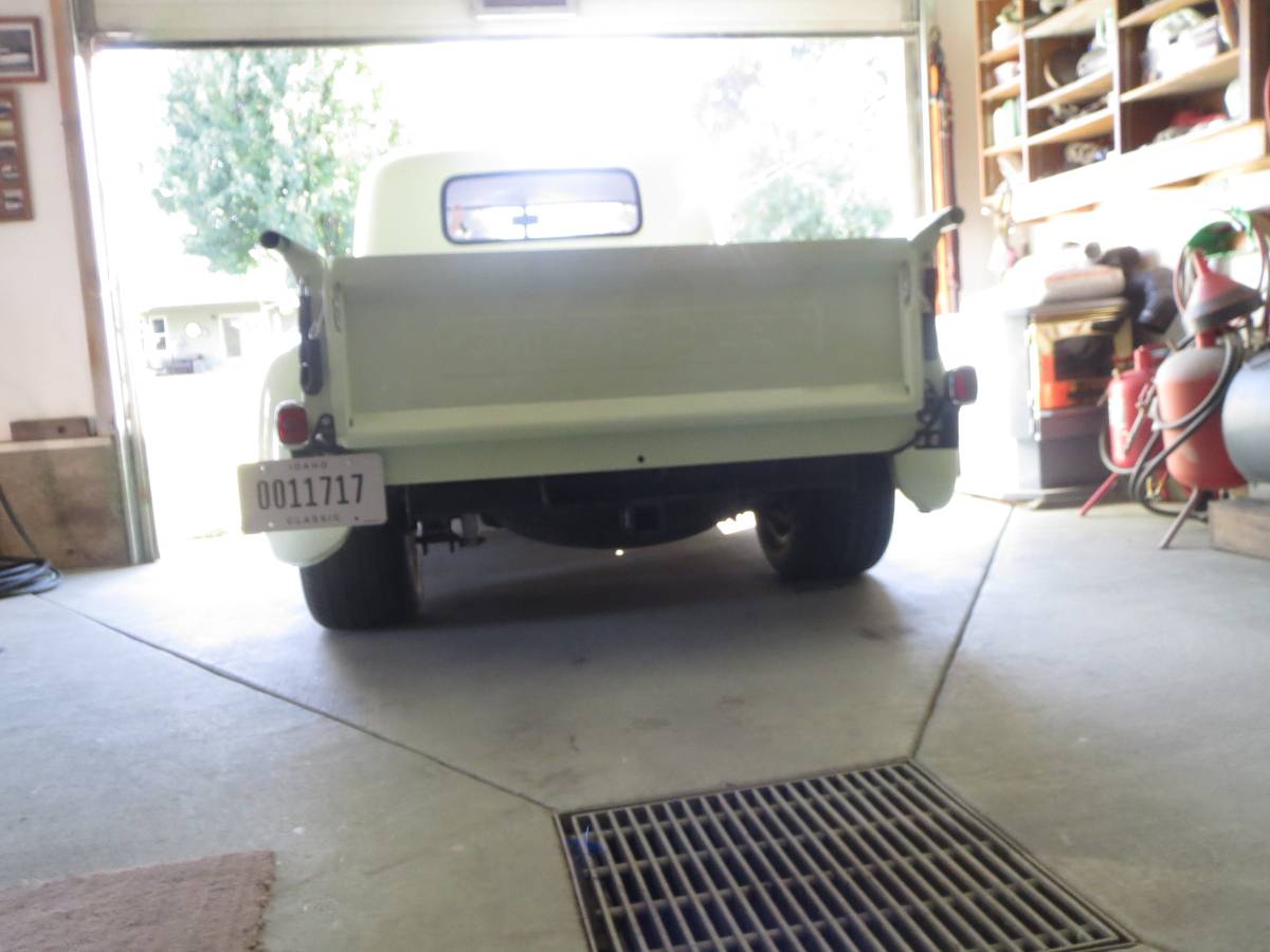 Chevrolet-Thriftmaster-pick-up-1947-8