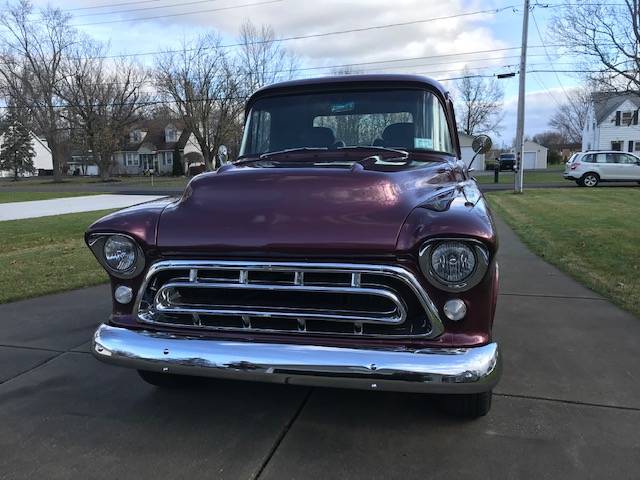 Chevrolet-Truck-1957-1