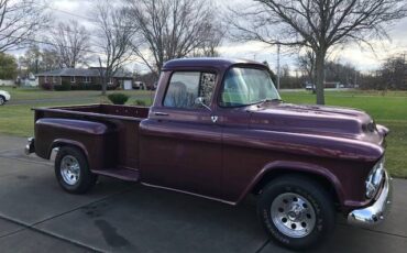 Chevrolet-Truck-1957