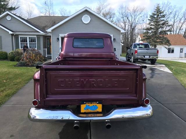 Chevrolet-Truck-1957-9