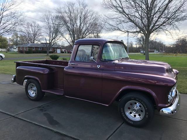 Chevrolet-Truck-1957