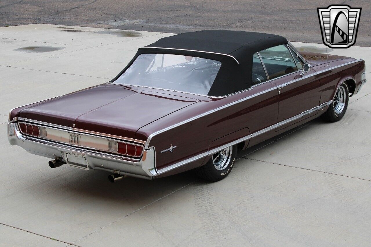 Chrysler-300-Series-1965-11