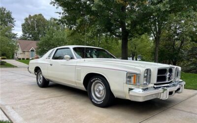 Chrysler 300 Series  1979 à vendre